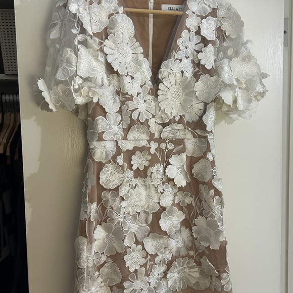 Elliatt White Floral Mini Dress - Picture 3 of 3